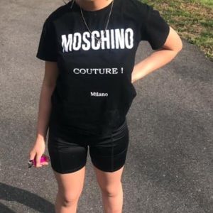 Moschino Tops - Moschino x Milano t shirt ! Moschino Tops - Moschino x Milano t shirt !